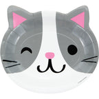 Plato en forma de carita de gato con diseño gris y blanco, orejas rosadas y guiño. Ideal para decoración de cumpleaños temáticos.